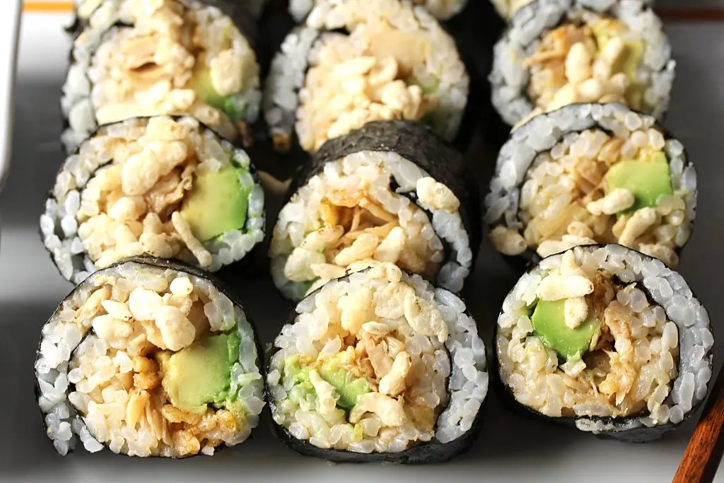 Vegan Spicy Tuna Crunch Roll with Tempeh - Liv Vegan Strong