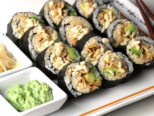 Vegan Spicy Tuna Crunch Roll with Tempeh - Liv Vegan Strong