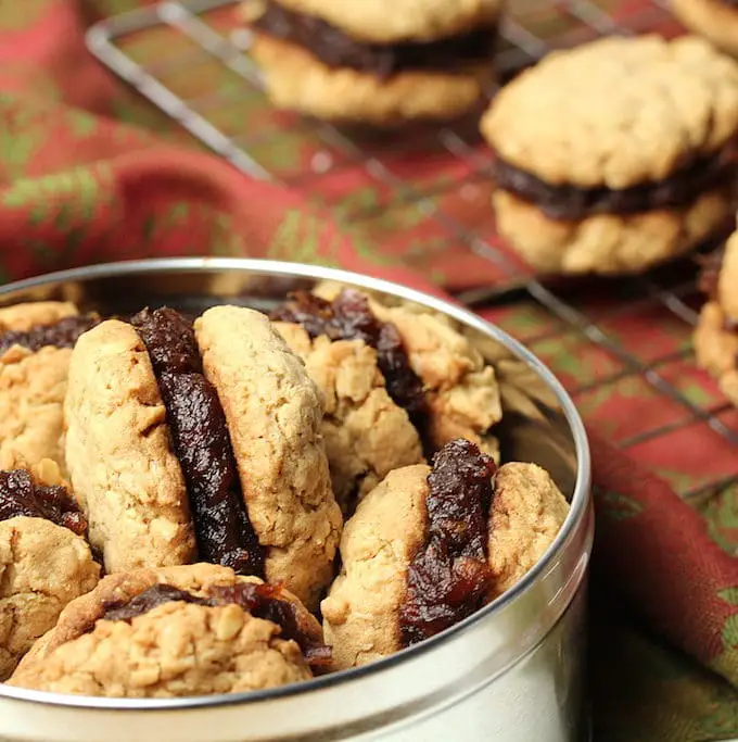 Oatmeal Date Sandwich Cookies, vegan glutenfree The Vegan Harvest
